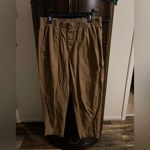 Old Navy Cargo Pants Size L, 27” inseam